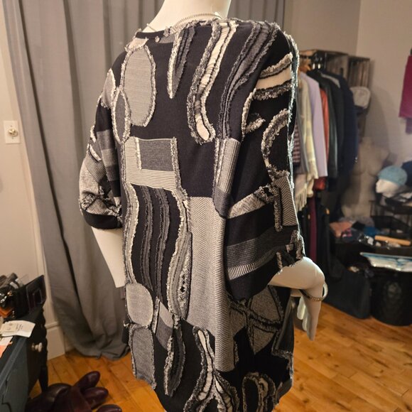 NWOT Oversized Textured Black Gray Patchwork Grunge Top Sweater Blouse XL - Picture 2 of 9